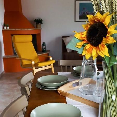 Lily Home_Lefkada ~ Private Country House Kondaraíni エクステリア 写真
