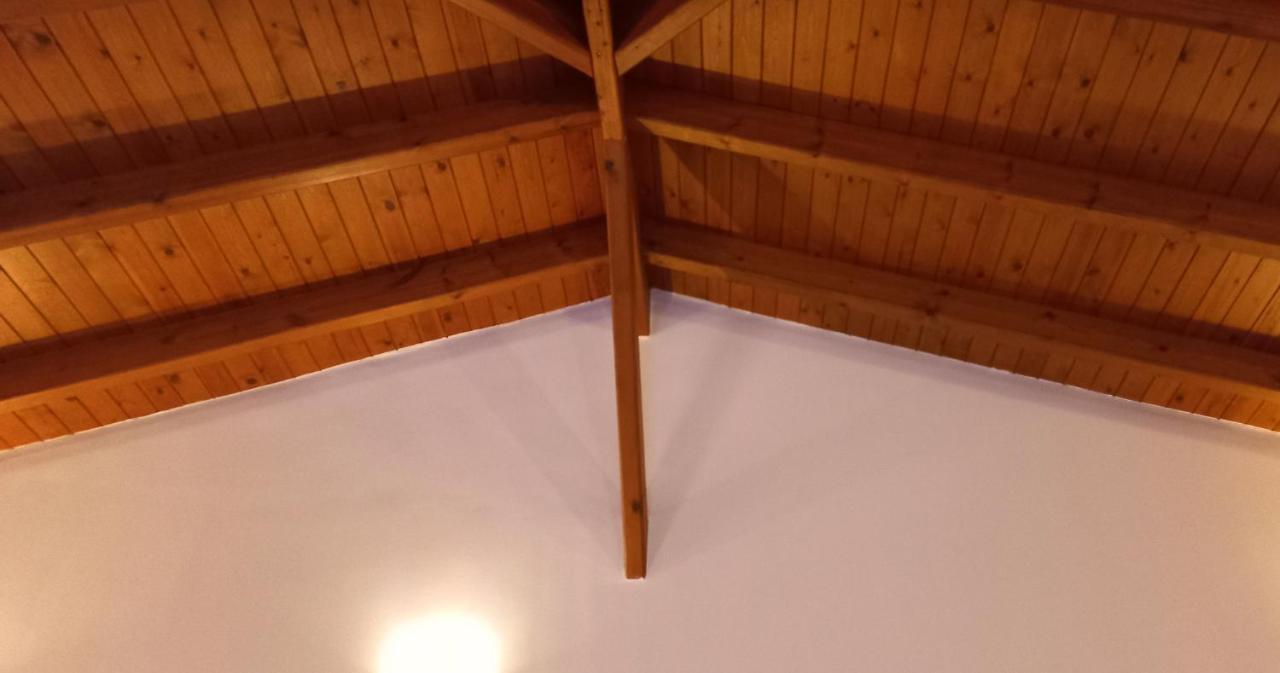Lily Home_Lefkada ~ Private Country House Kondaraíni エクステリア 写真
