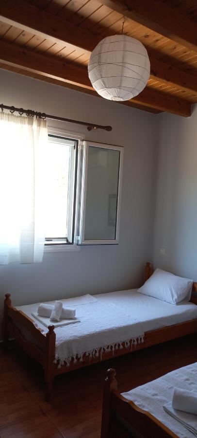 Lily Home_Lefkada ~ Private Country House Kondaraíni エクステリア 写真